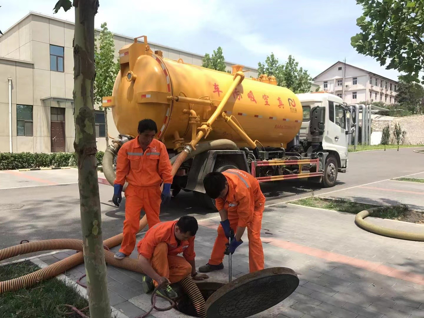 清河化粪池清理与5-8吨吸粪车施工效率分析